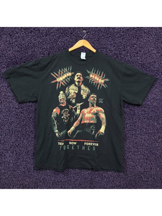 WWE Other - Latino Heat Family Then Now Together Forever WWE T-Shirt XL